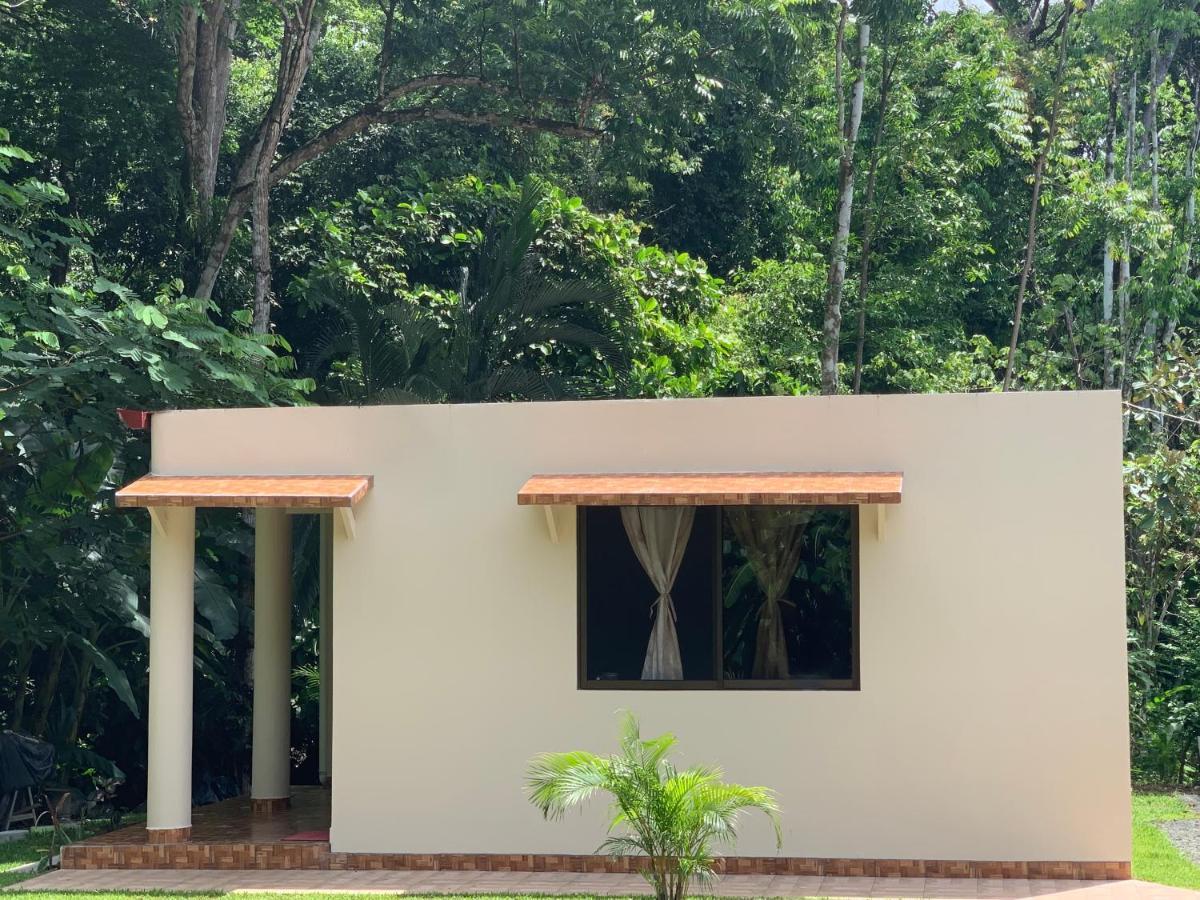 Alma Del Bosque Vacation Home And Apartments Quepos Eksteriør billede